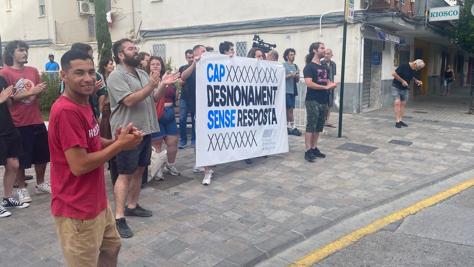 Protesta contra el desnonament de Karine, este dimarts als Orriols