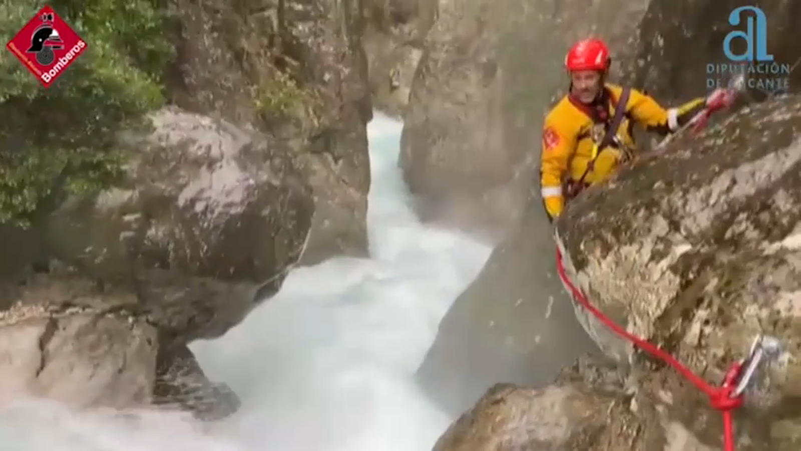 Equips de rescat en zones d'aigua