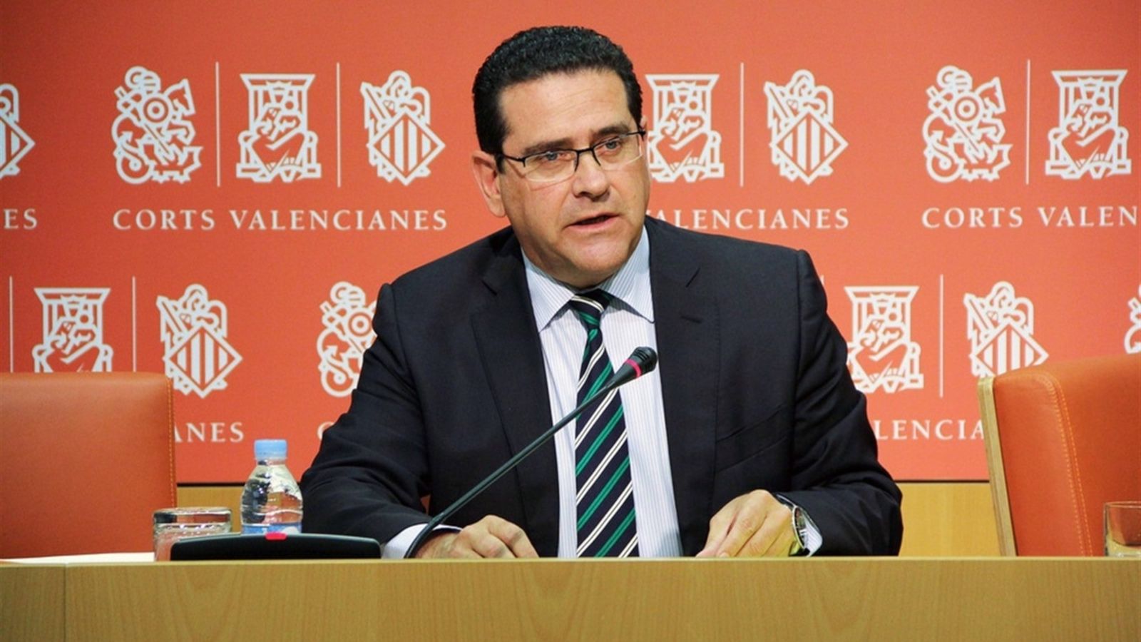 Fes clic per a escoltar l'entrevista al diputat del PP Jorge Bellver a 'Les notícies del matí'