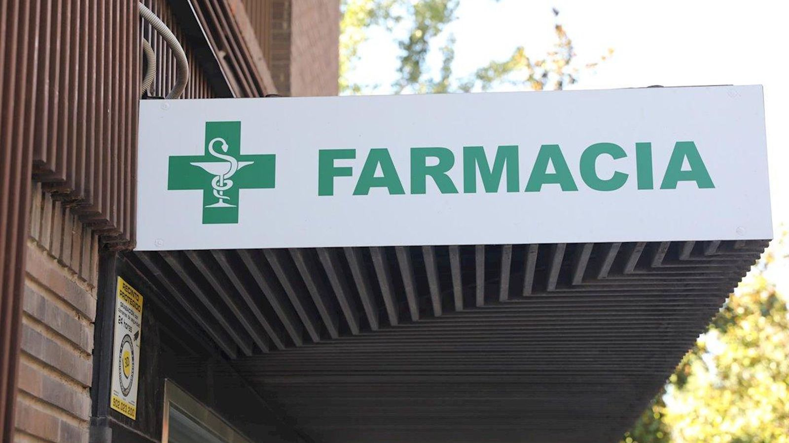 El protocol de protecció a les víctimes de violència masclista es podrà activar des de les farmàcies