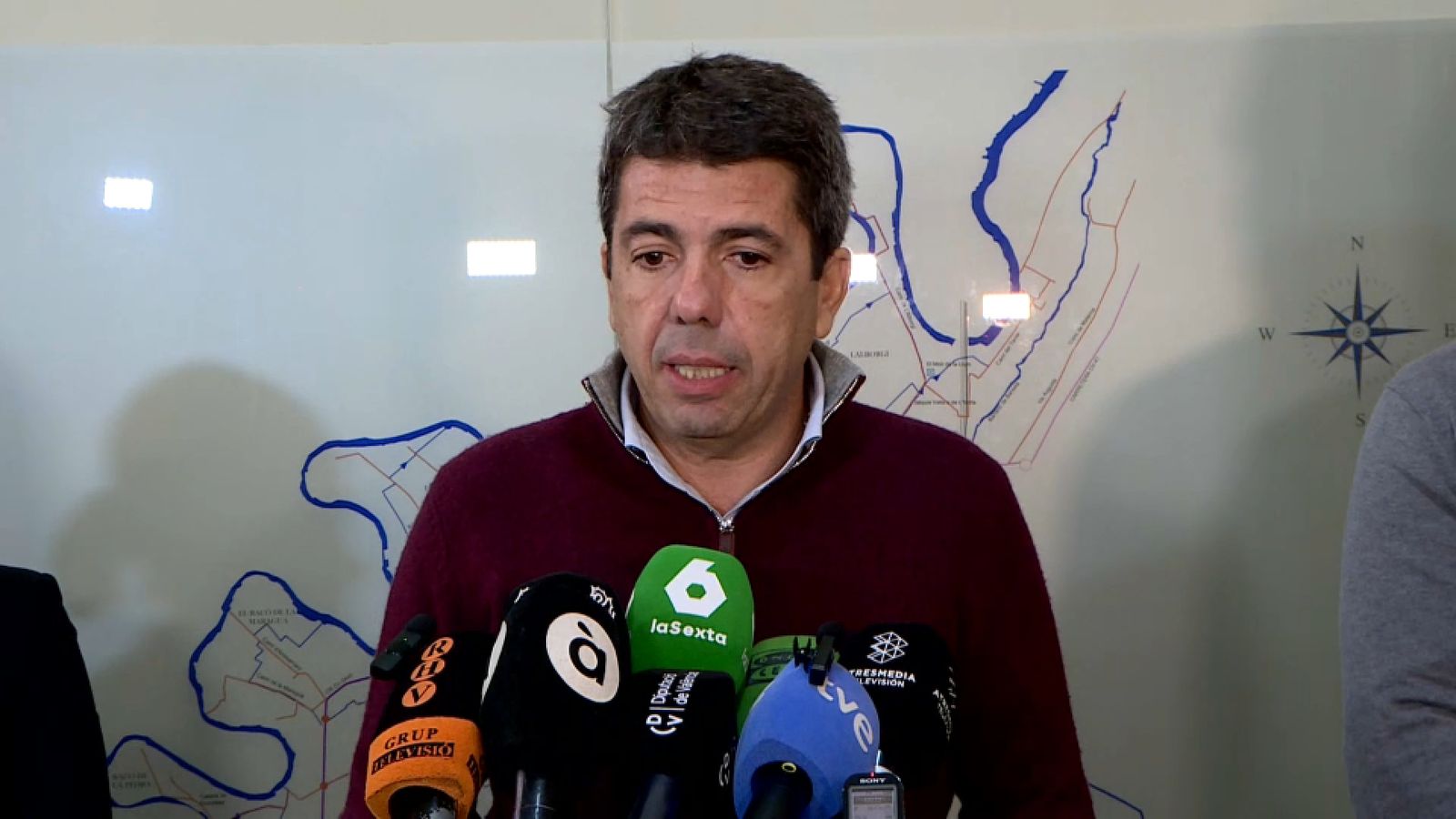 El president Carlos Mazón després de la reunió sectorial amb els representants del camp valencià