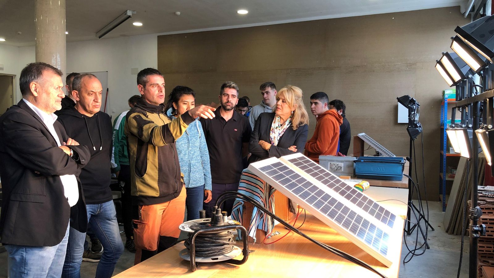 Jeanette Segarra i Manolo Gomicia visiten els cicles d'FP a Vilafranca i Benassal