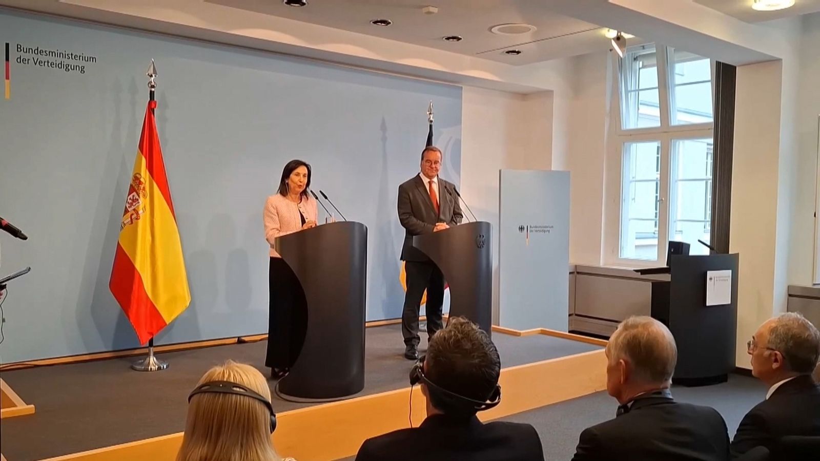 Margarita Robles, ministra de Defensa, a Berlín