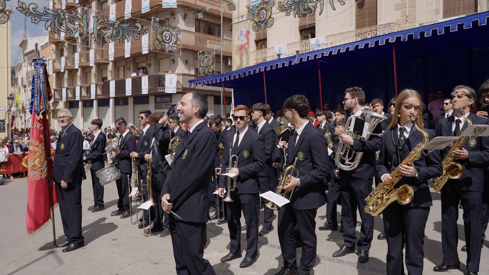 A Onil, els Moros i Cristians en honor a la Mare de Déu de la Salut