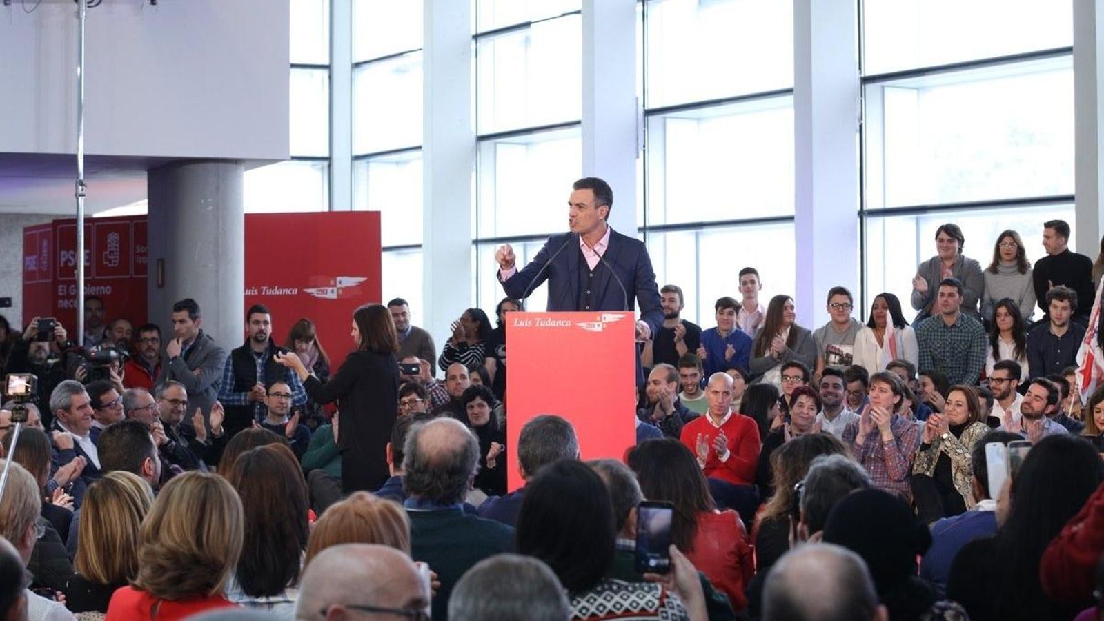 Pedro Sánchez durant la presentació de la candidatura socialista a la Junta de Castella i Lleó