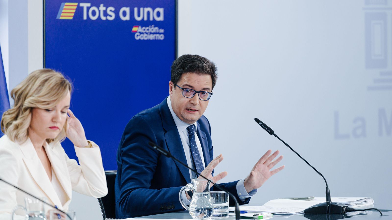 El ministre de la Funció Pública, Óscar López, en la roda de premsa del Consell de Ministres