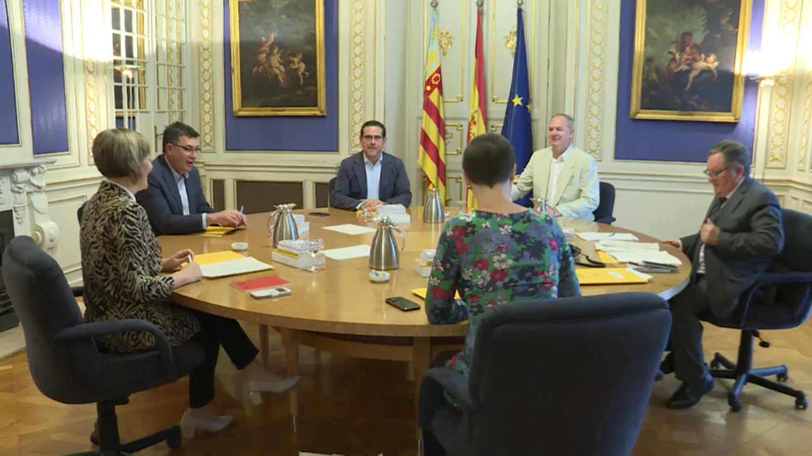 La mesa de les Corts defineix el calendari de la X legislatura