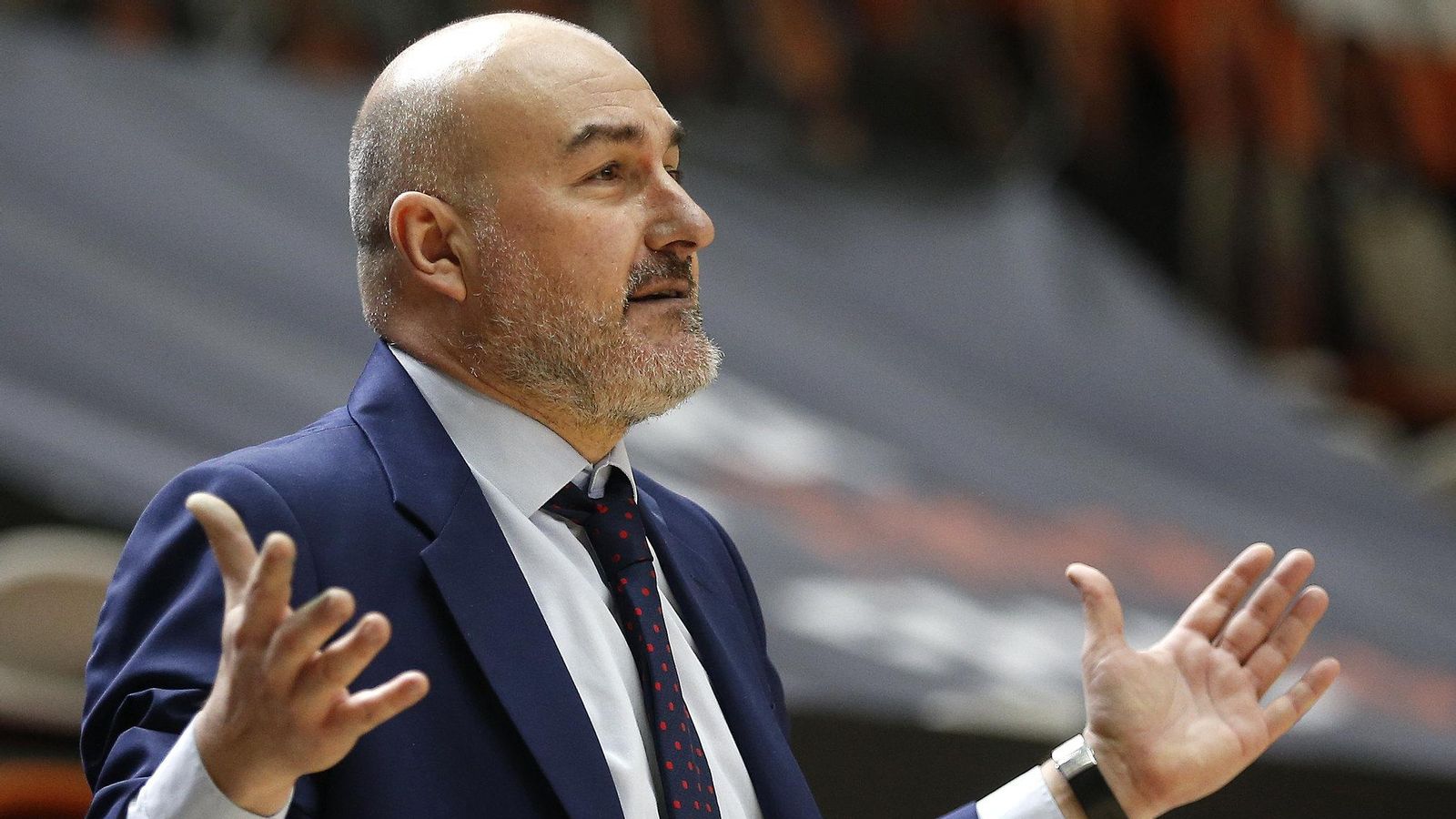 Jaume Ponsarnau podria deixar la banqueta taronja