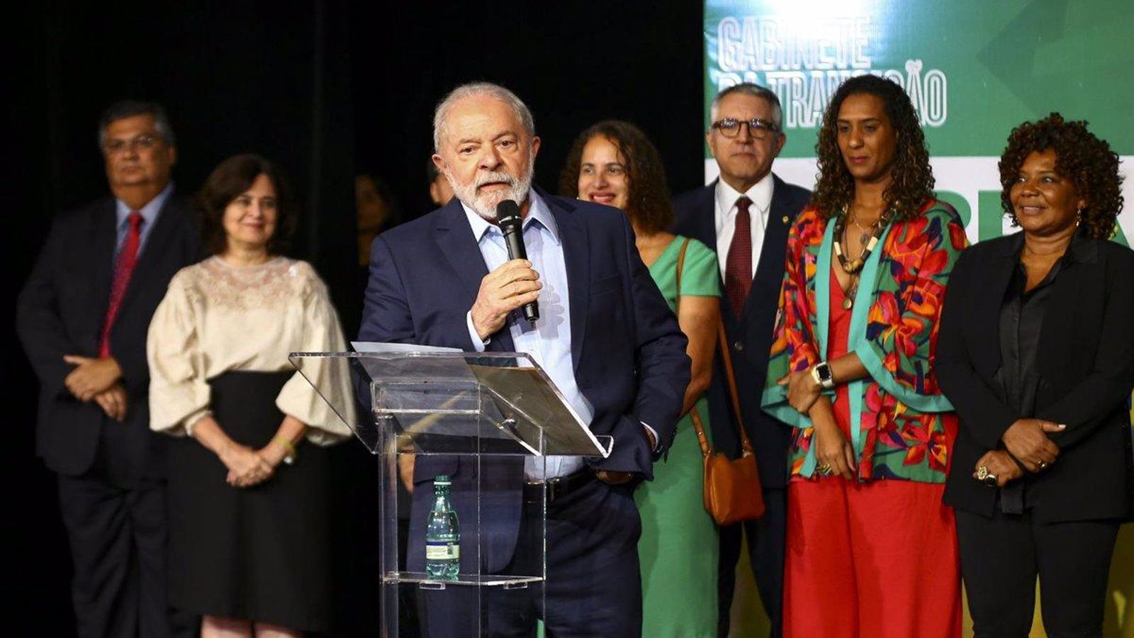 Lula da Silva  aposta per combatre les emergències econòmiques i mediambientals del Brasil
