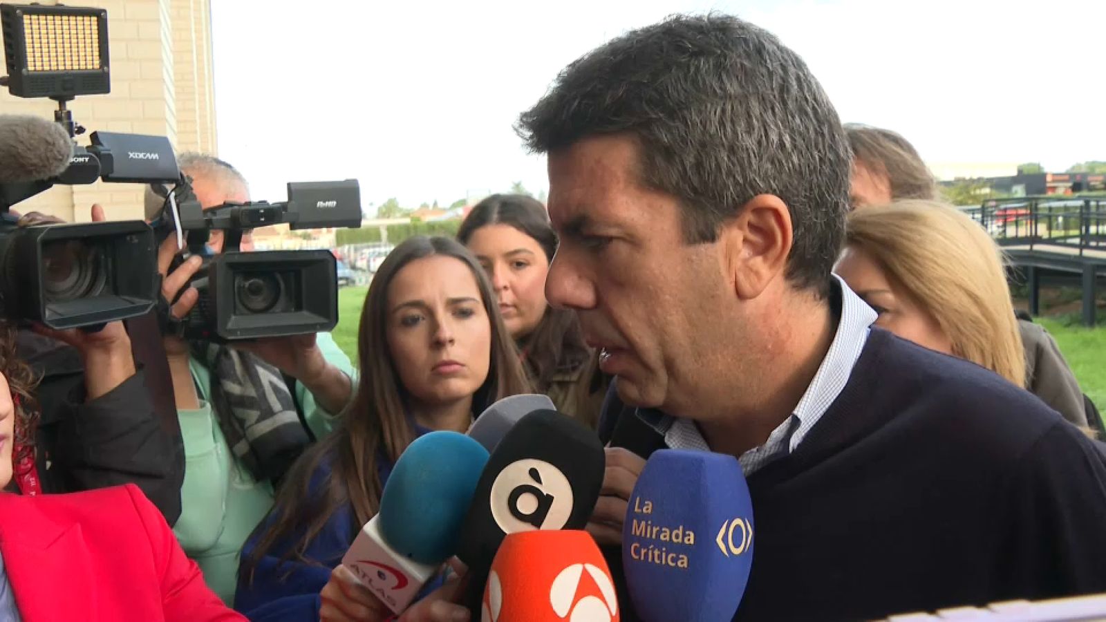 El president de la Generalitat, Carlos Mazón, a l'entrada del Cecopi