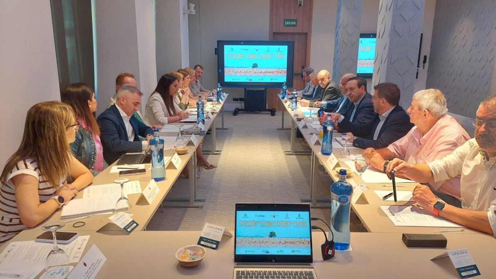 El respresentants de les conselleries d'Agricultura de les sis autonomies durant la reunió