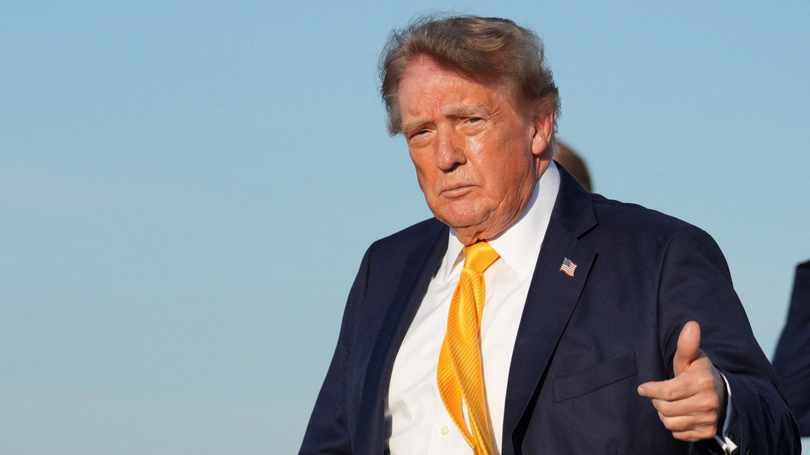 Trump, este dissabte a l'aeroport de Morristown, a Nova Jersey