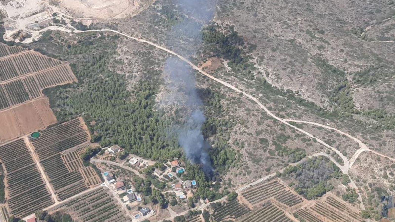 Incendi declarat a Benimodo
