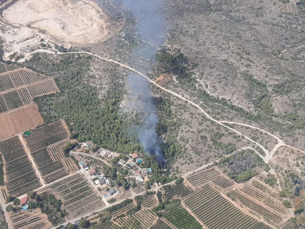 Incendi declarat a Benimodo