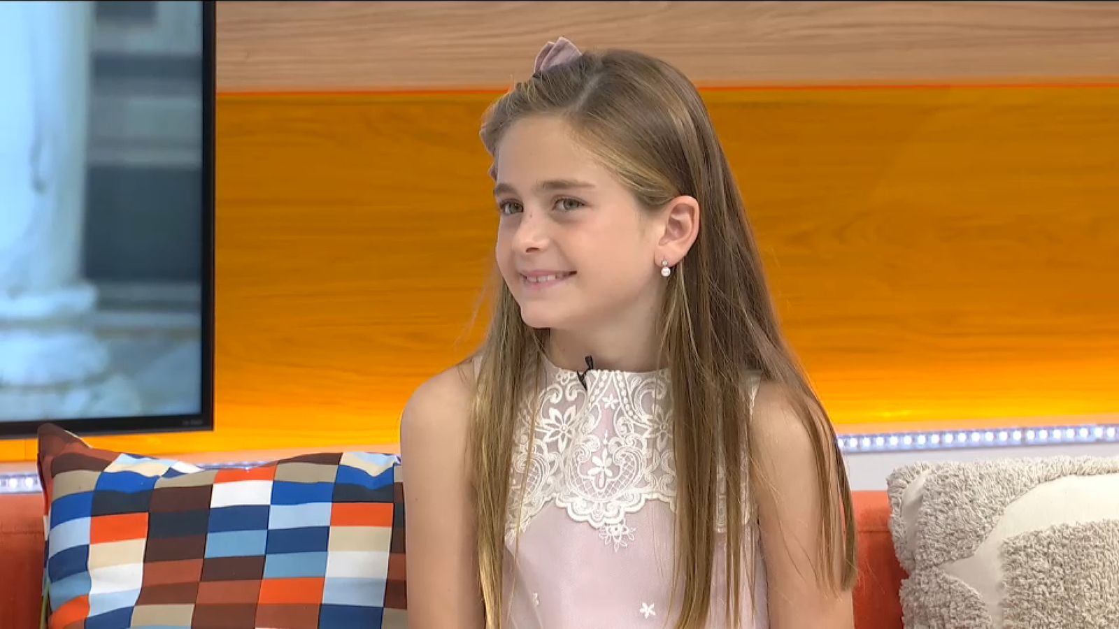 Julia Vizcayno, fallera major infantil de València 2027, entrevistada al programa Obert pel Matí