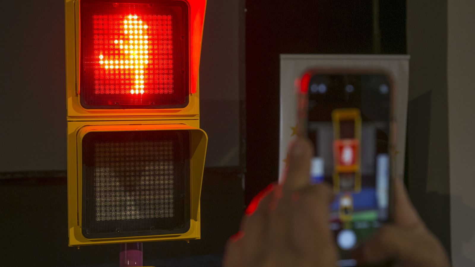 El semàfor en el qual Chiquito crida "Quiétorrr!" quan no es pot creuar