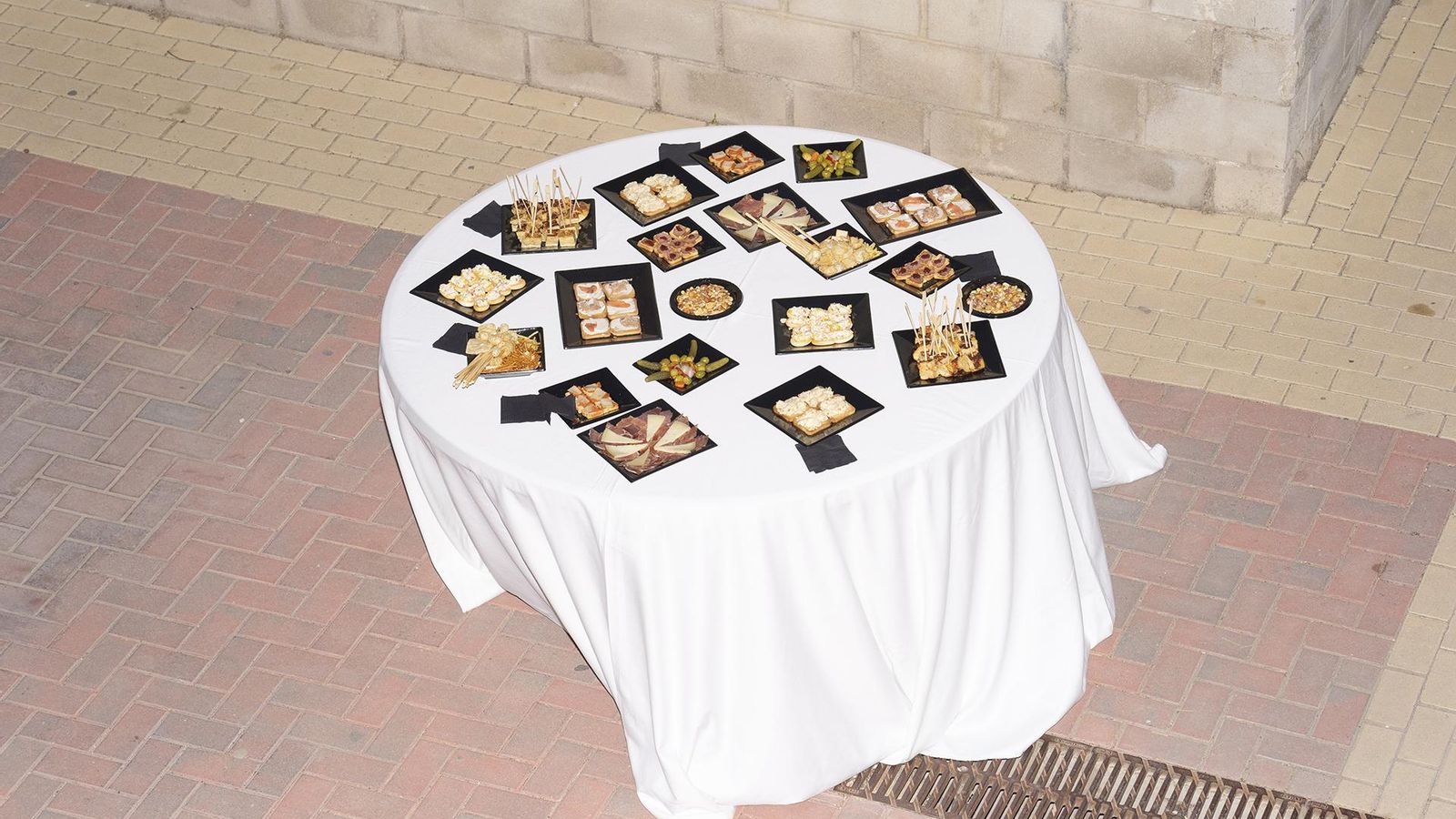 Exposició fotogràfica "Educands de Benejússer"