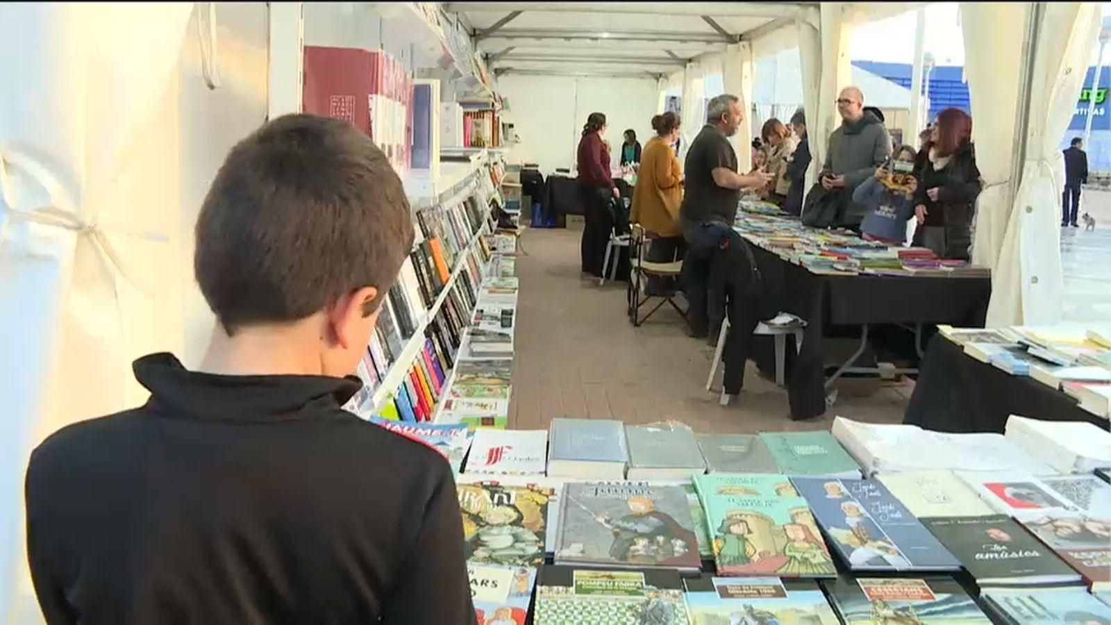 Imatge d'arxiu de la Plaça del Llibre d'Alacant