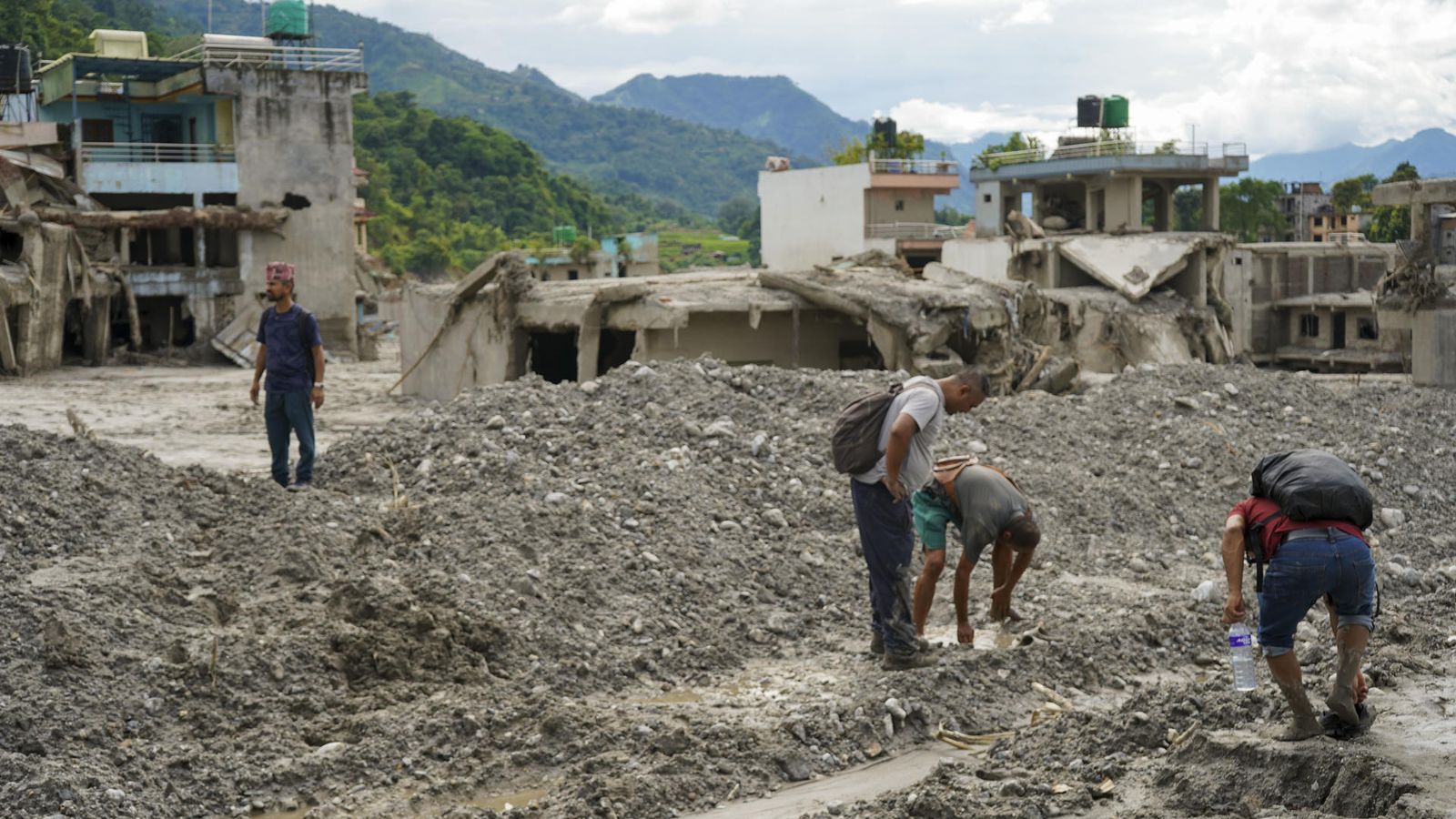 Un dels pobles afectats per la riuada al Nepal