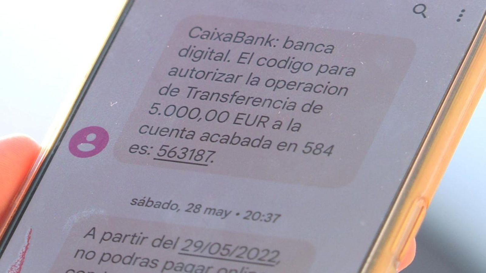 Es multipliquen les estafes que suplanten la identitat de les entitats bancàries