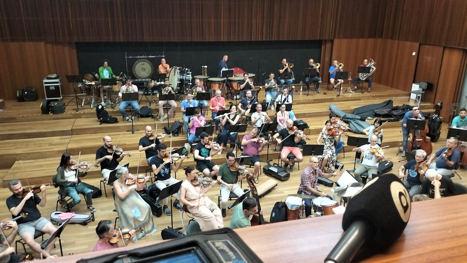 07.07.2023 | Albert Sanz interpreta el seu disc 'Espuma del mar' acompanyat d'orquestra en el marc del 26 Festival de Jazz de València