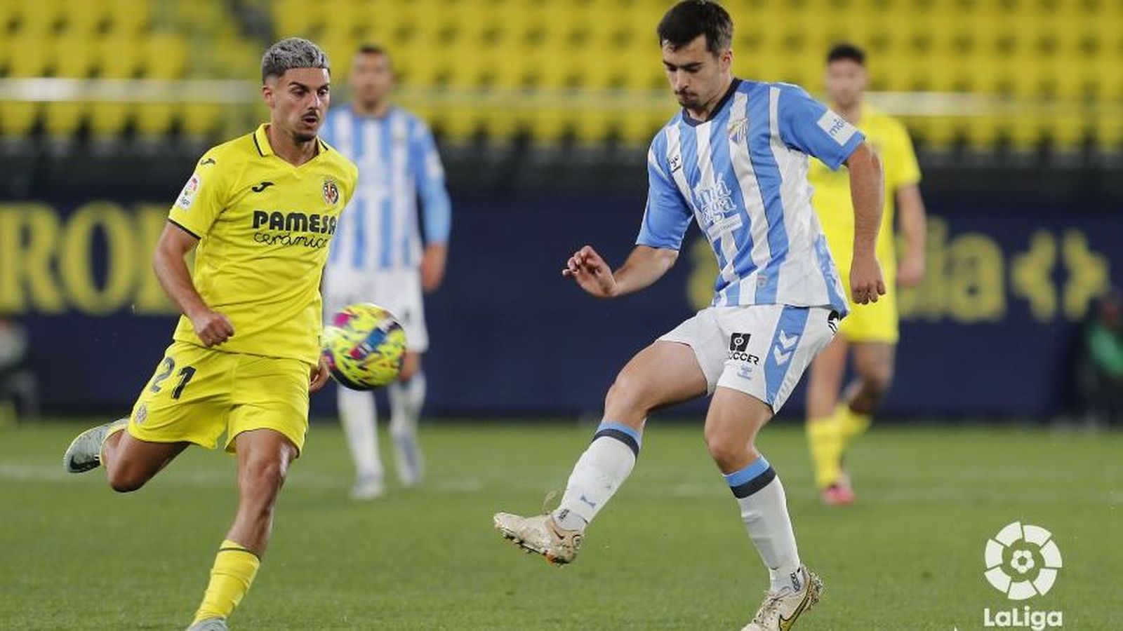 Sergio Lozano, en una acció del partit