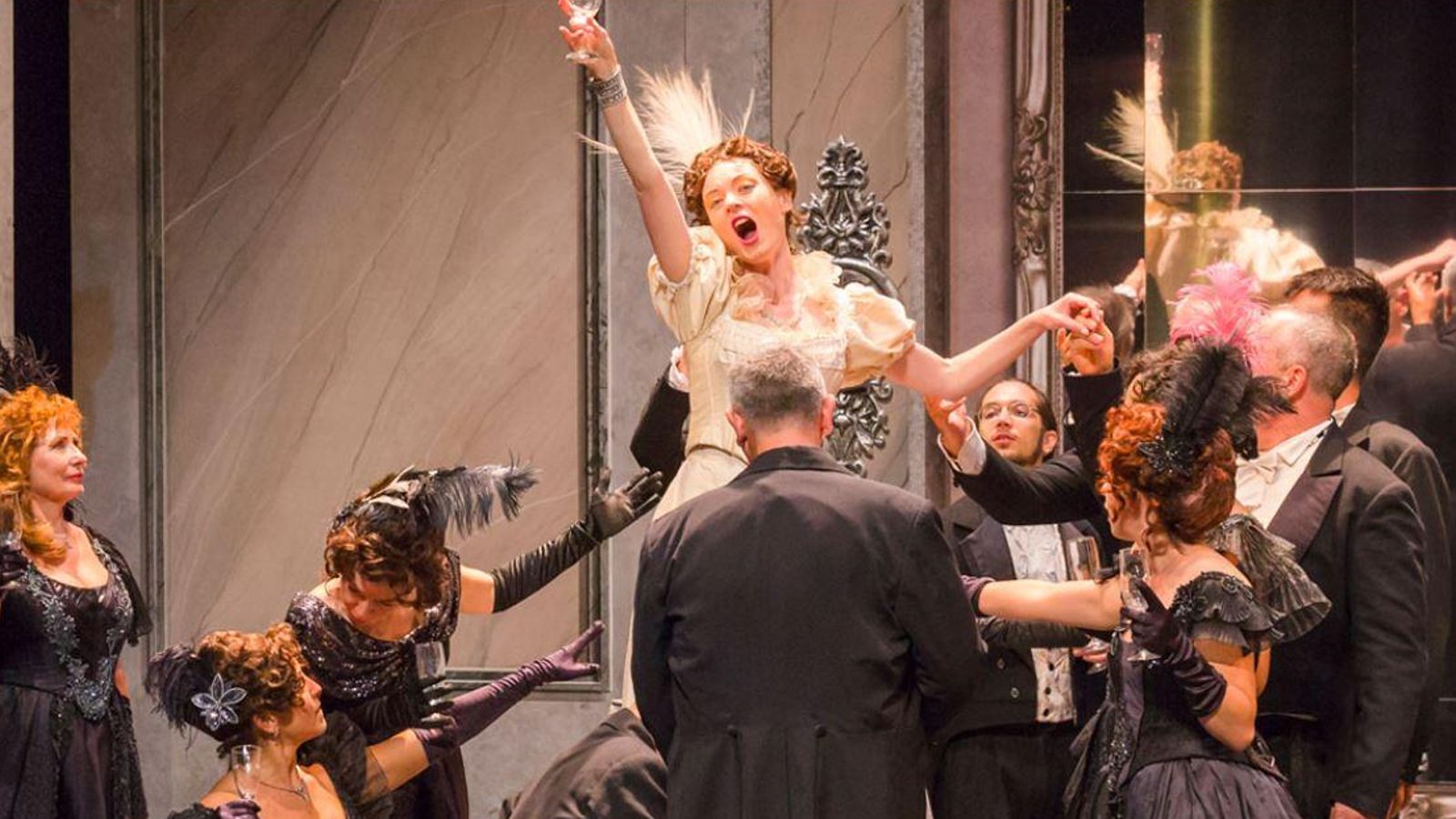 Un dels moments de l'òpera La Traviata Un dels moments de l'òpera La Traviata