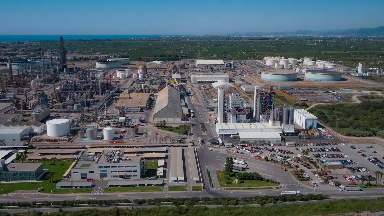 L'empresa UBE, al port de Castelló