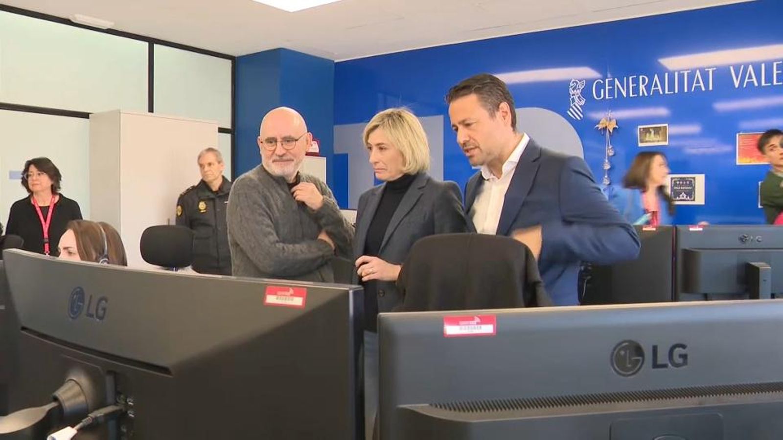 La consellera de Justícia i Interior, Elisa Núñez, al Centre de Coordinació d'Emergències.