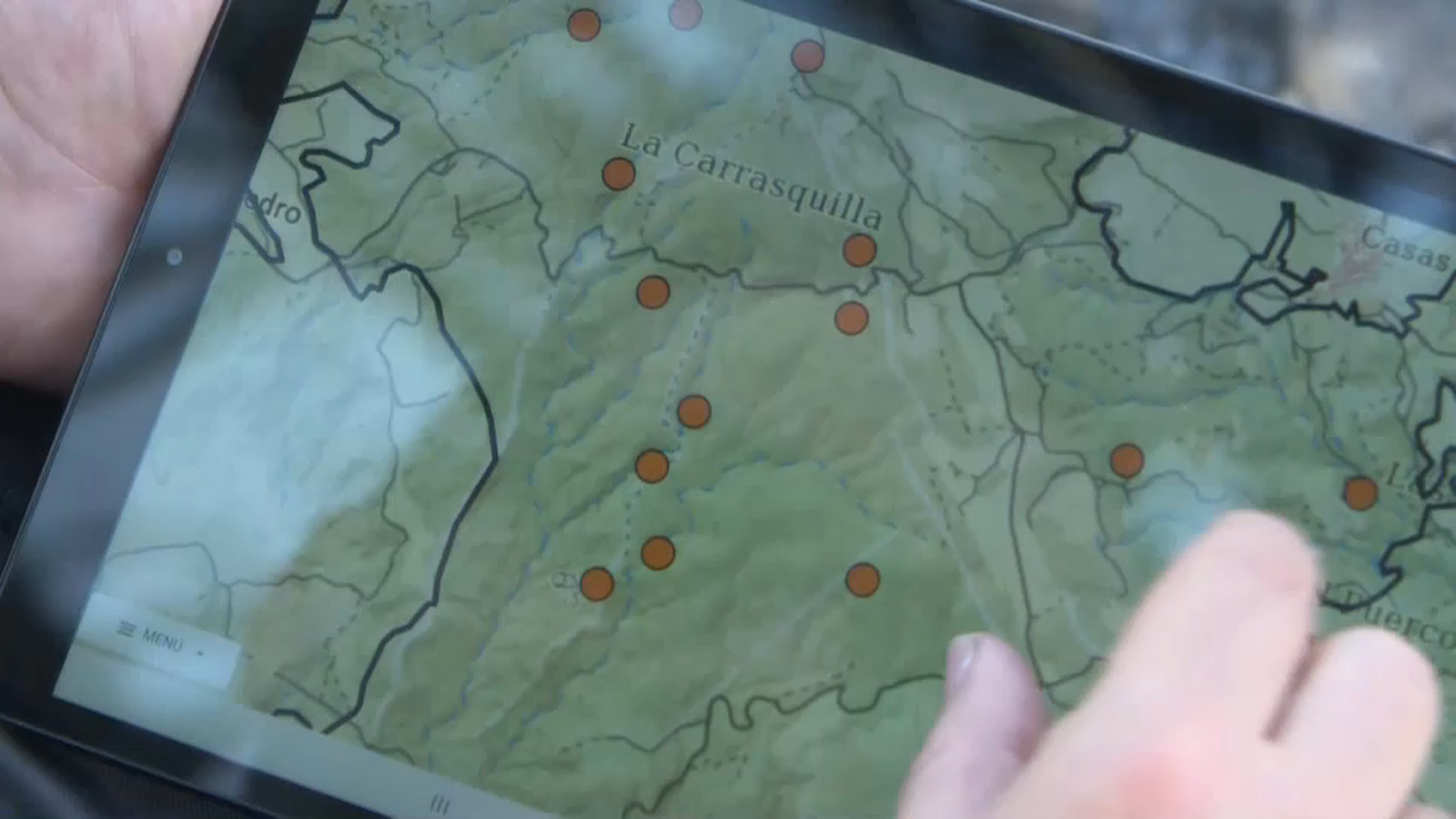Investigadors del CEAM avaluen la zona cremada de Venta del Moro
