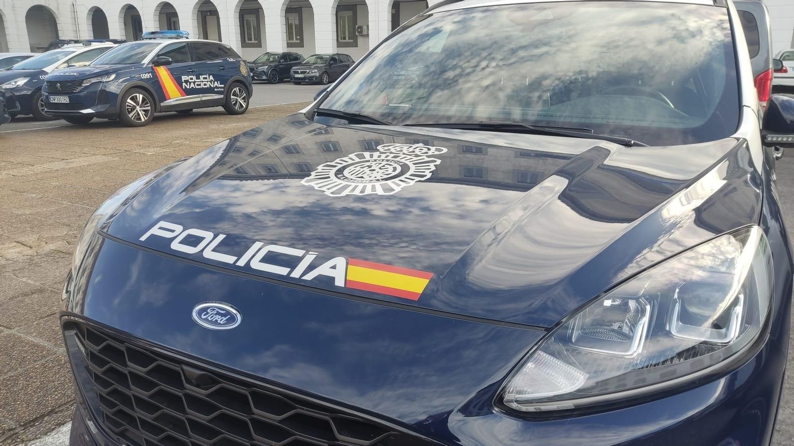 Imatge d'arxiu de vehicles de la Policia Nacional