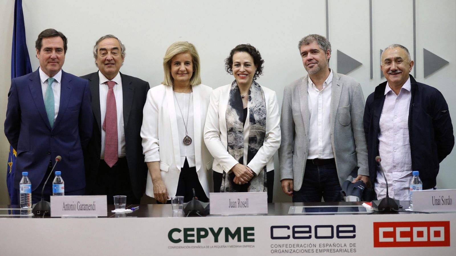 L'acord contempla fixar el salari mínim en 14.000 euros anuals