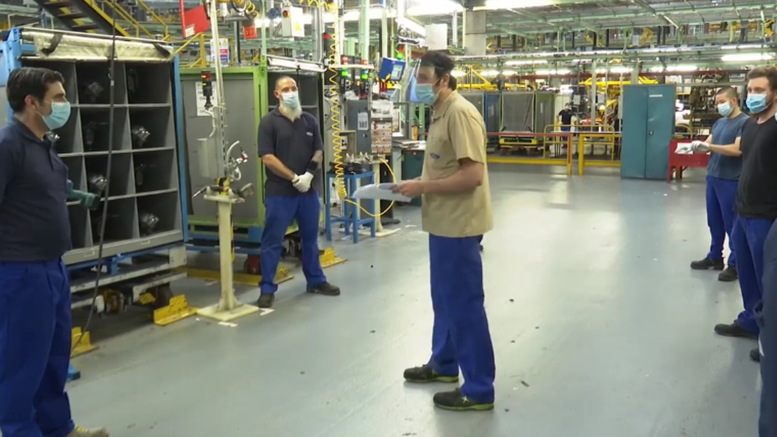 Treballadors de la planta Ford d'Almussafes