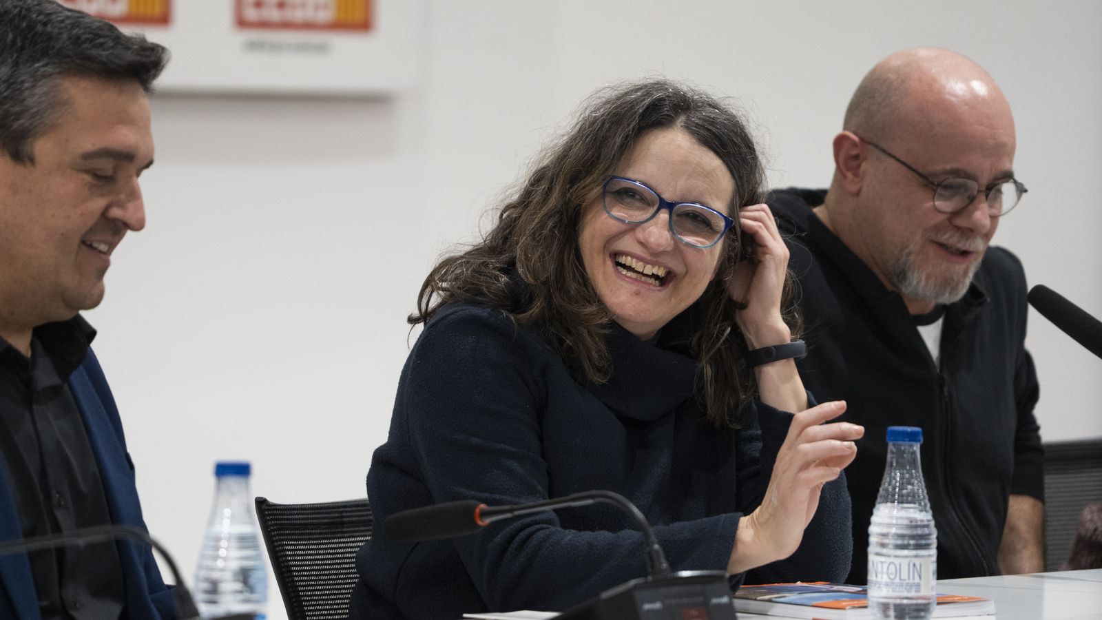 El senador de Compromís, Carles Mulet i l'exvicepresidenta de la Generalitat, Mónica Oltra