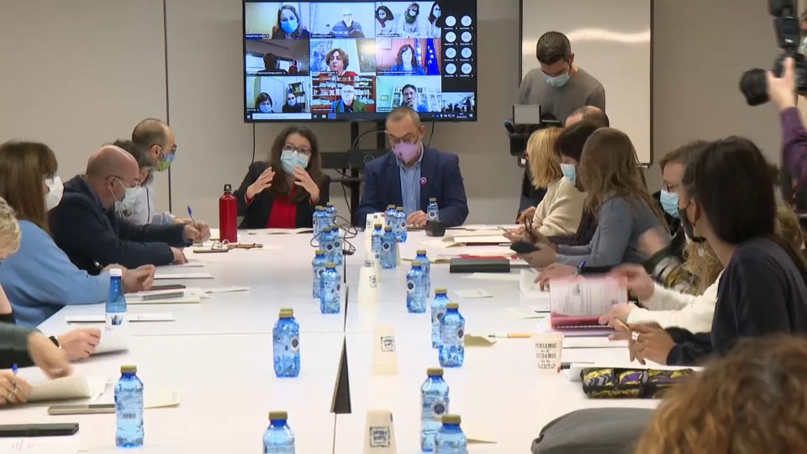 Reunió de la comissió que gestionarà les necessitats i els recursos a l'abast de la població refugiada que arribe al territori valencià