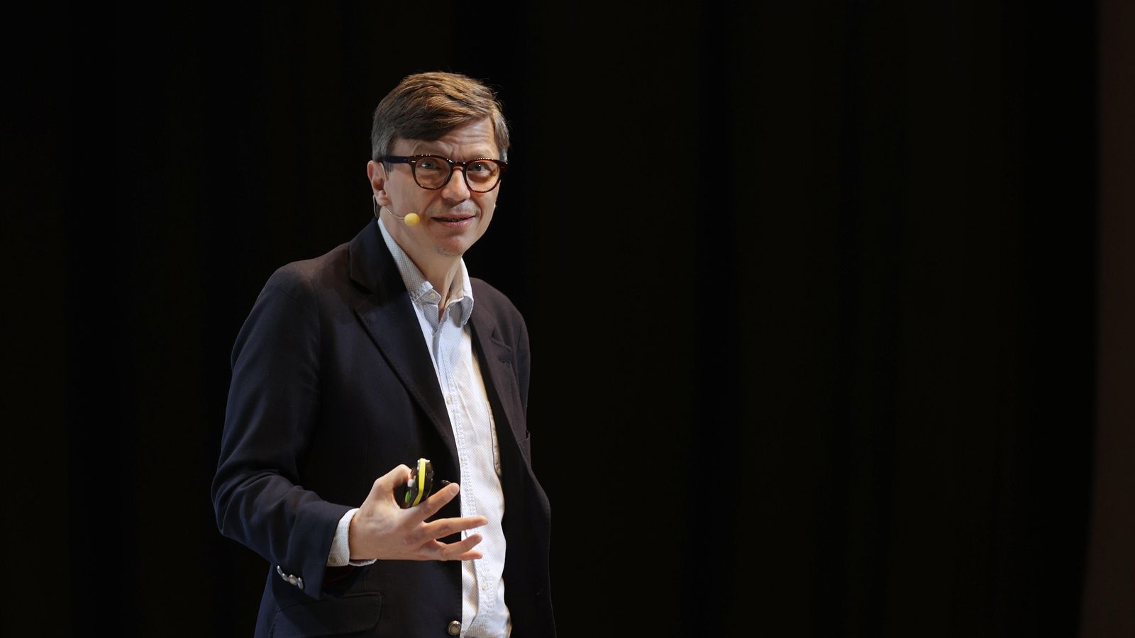 El vicepresident i CEO d'Innovació de Microsoft, Jason Wild durant la jornada final del cim tecnològic Ecosystems2030, que s'ha celebrat aquest divendres en el Palau de Congressos i Exposicions de la Corunya