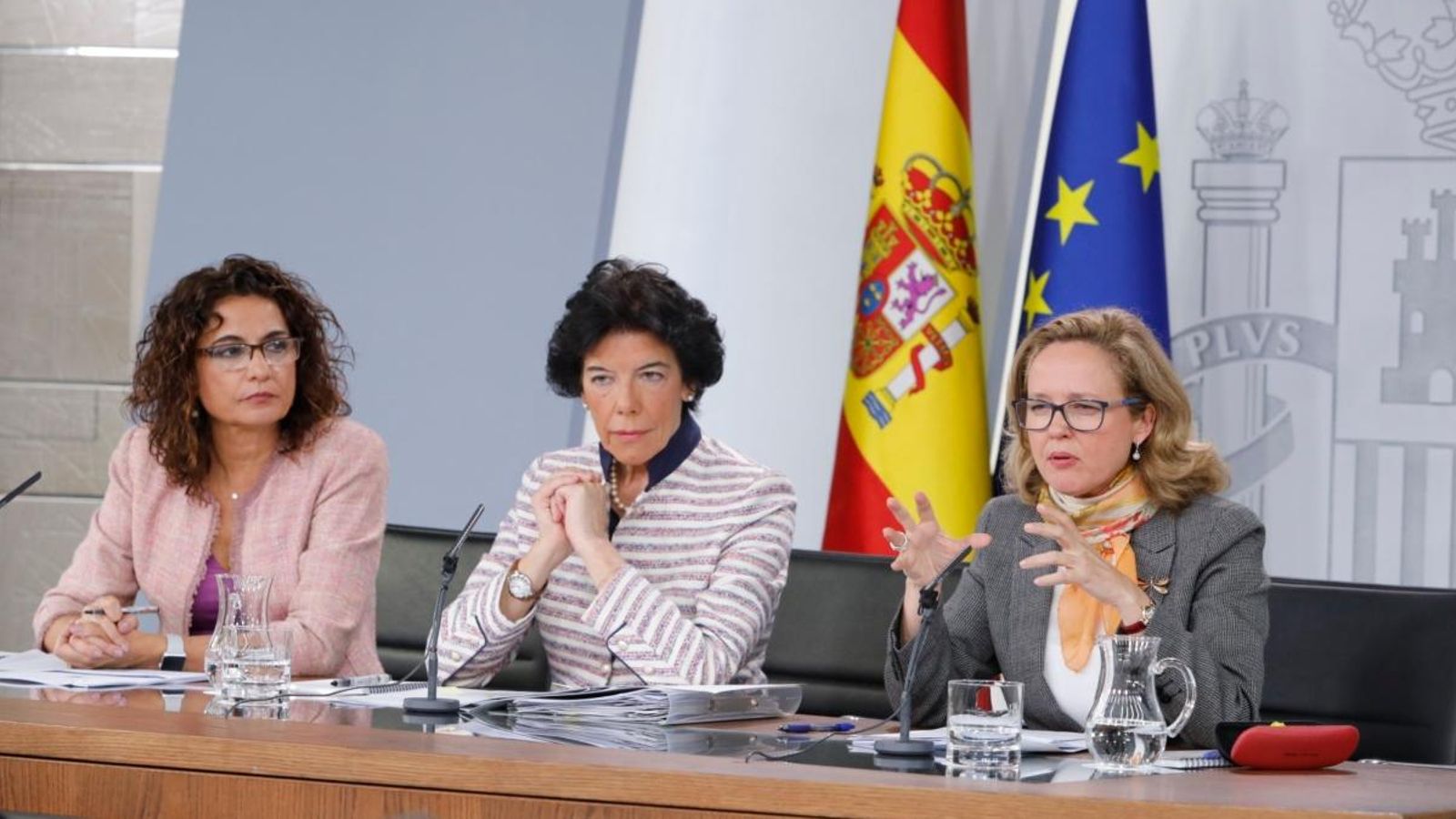 María Jesús Montero, Isabel Celaá i Nadia Calviño