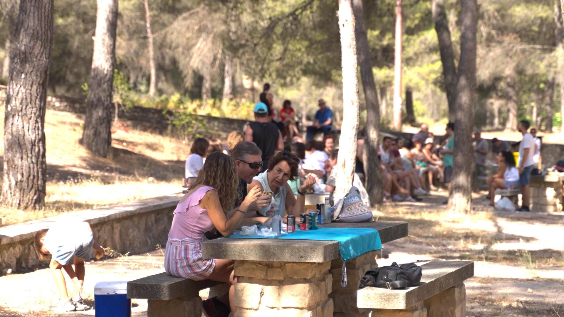 En les festes de Biar es disfruta de la germanor i de la devoció a Sant Cristòfol, patró del poble