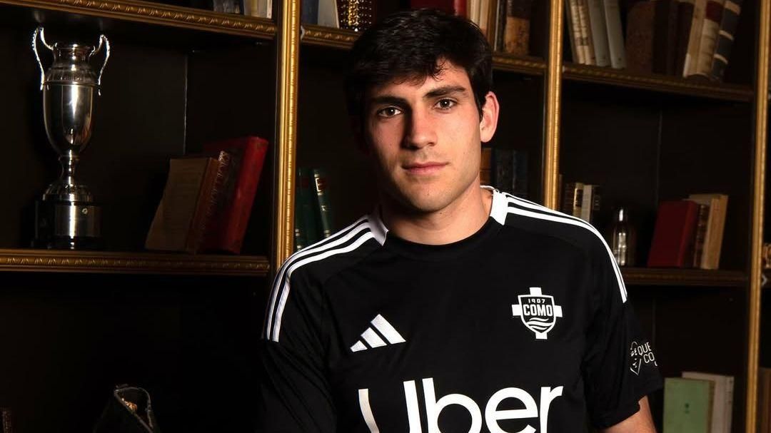 Iván Azón, objectiu del València