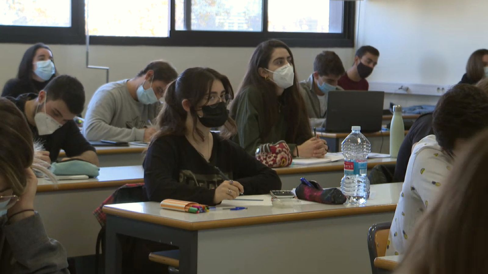 Una classe presencial en el campus dels Tarongers de la Universitat de València