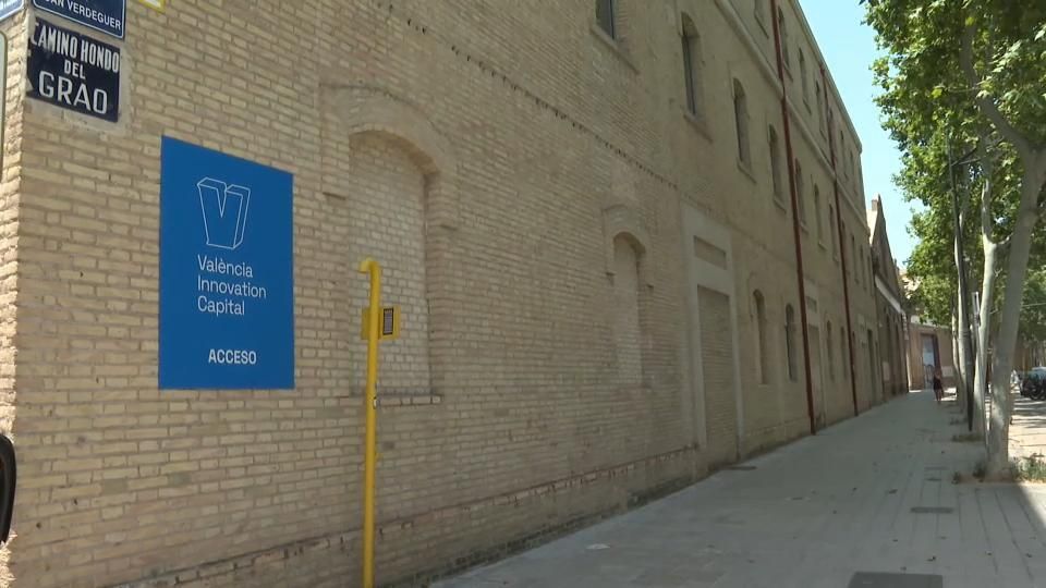 Catalá anuncia que la multinacional tecnològica Microsoft s'instal·larà a València