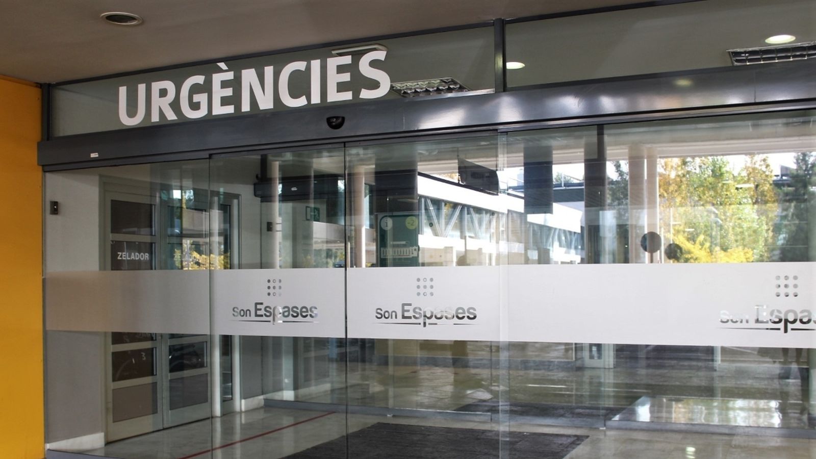 Porta d'entrada d'Urgències de l'hospital Son Espases