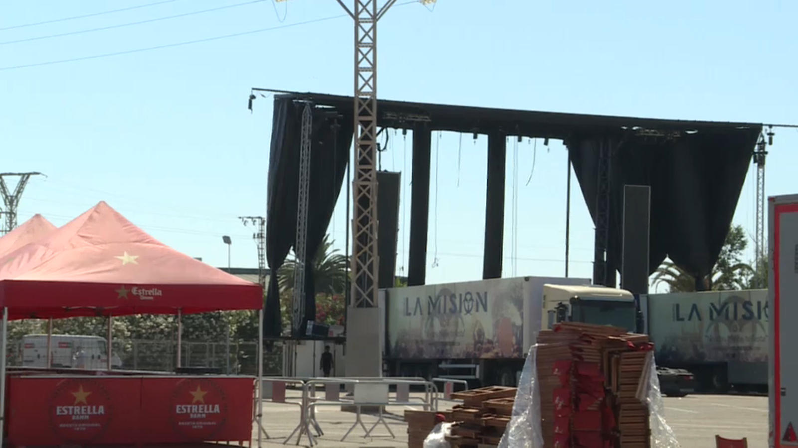 Desallotgen els treballadors del festival Marenostrum a Pinedo