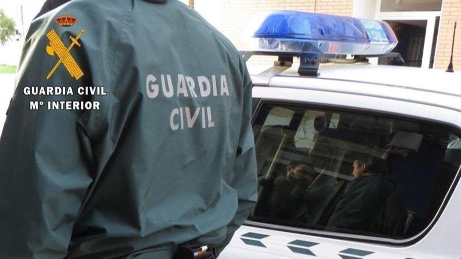 La Guàrdia Civil va fer l'alto al conductor després perquè l'havia vist cometre una infracció