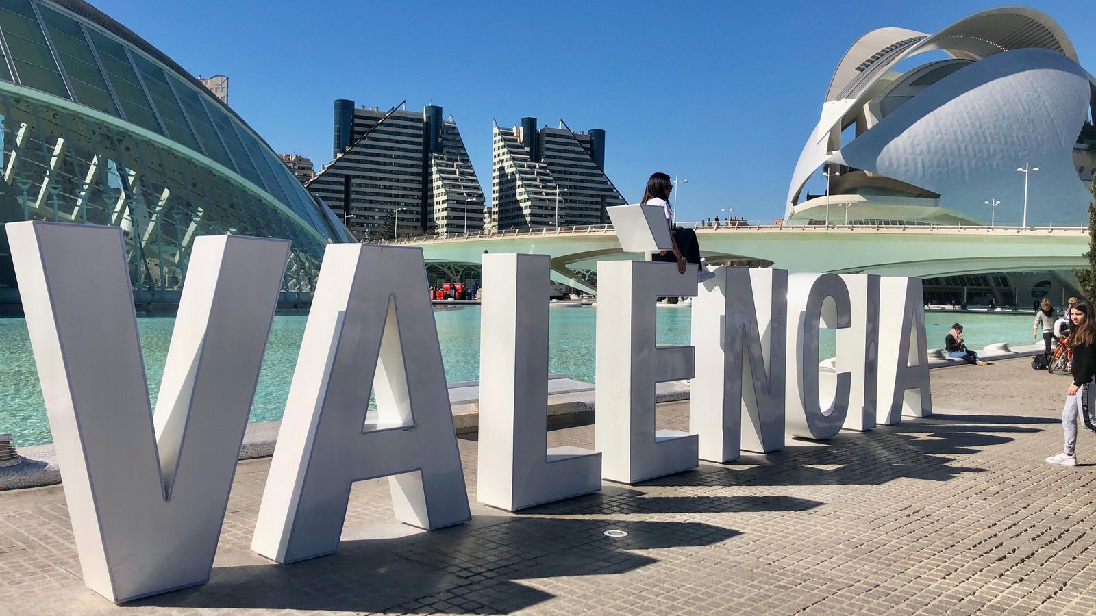 Ciutat de les Arts i les Ciències a València Ciutat de les Arts i les Ciències a València