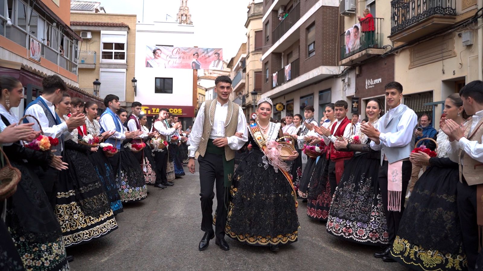 El Dia de la Flor i la famosa Entrada de Cavalls de Cheste