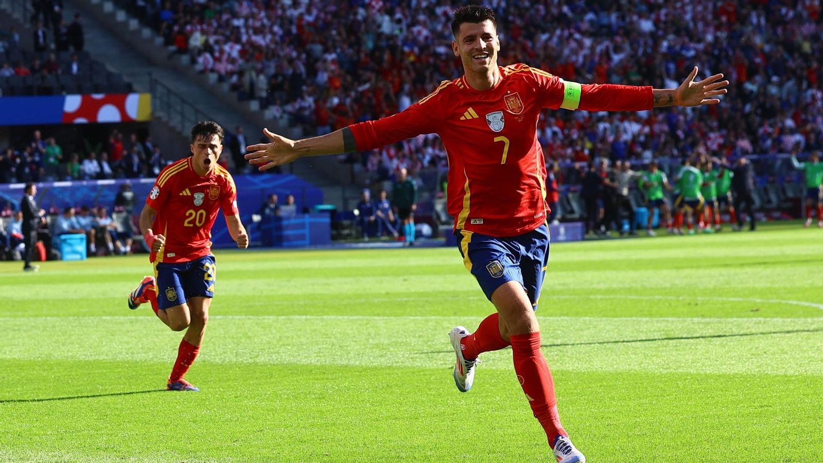 Morata celebra el gol