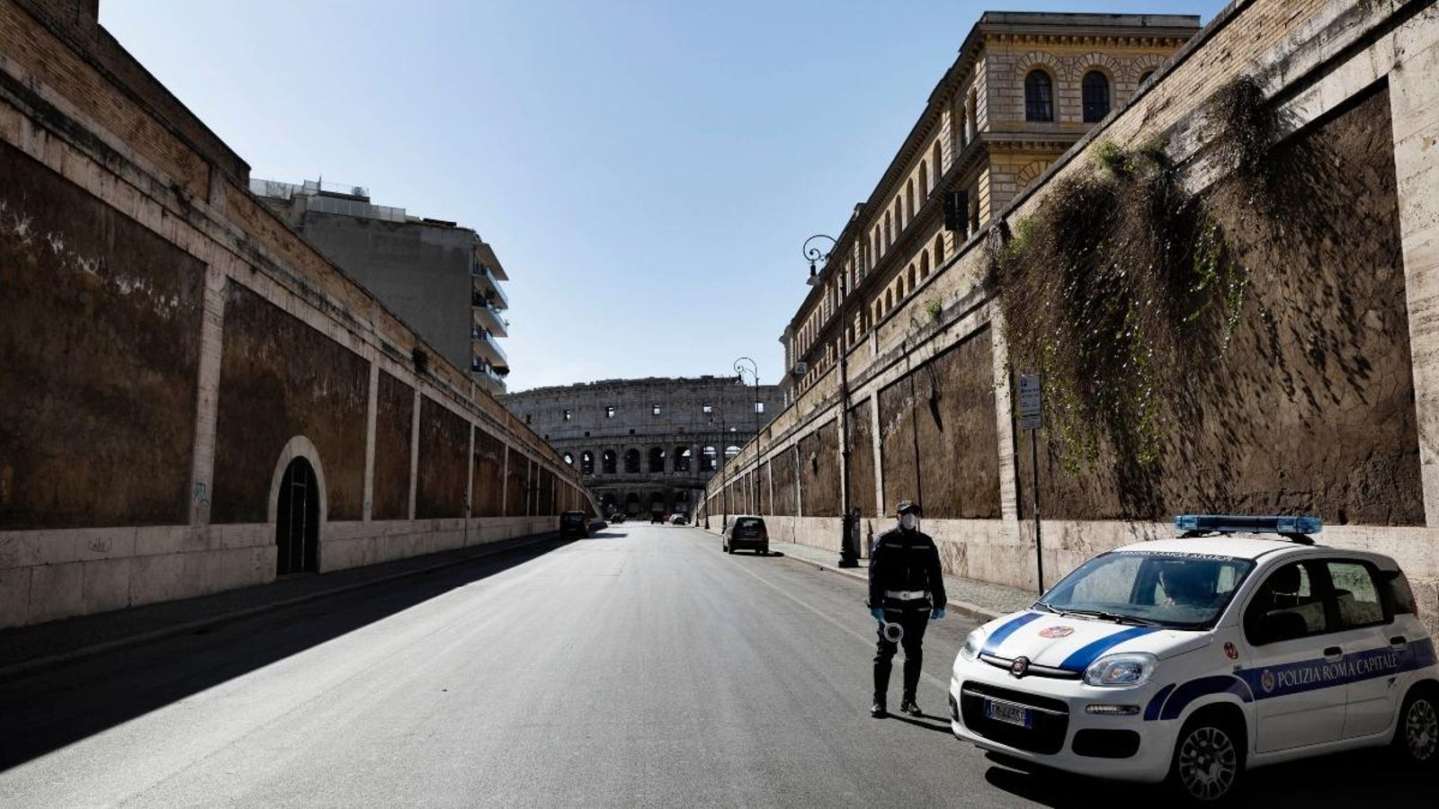 Els morts a Itàlia superen els 8.000 i pugen de nou els contagis