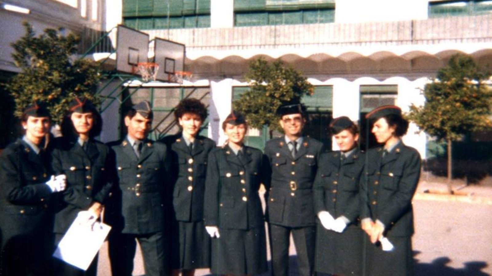 Les primeres dones guàrdies civils