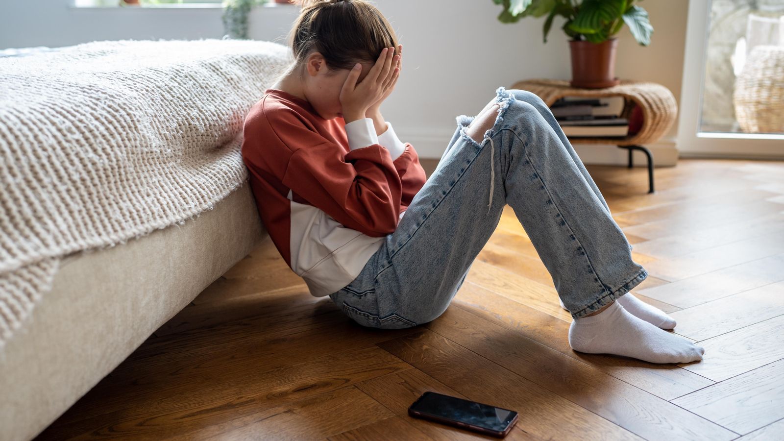 Dramatització d'una situació de violència sexual en l'entorn digital